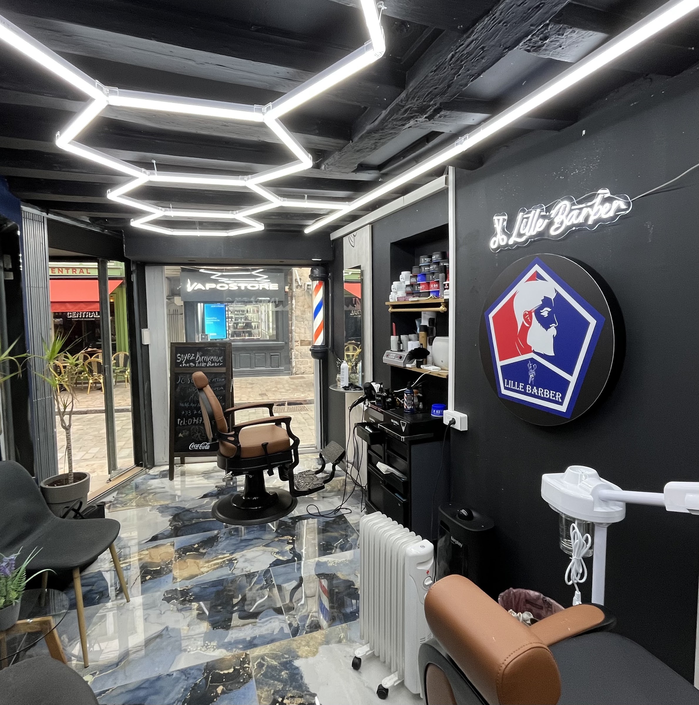 Lille Barber 1